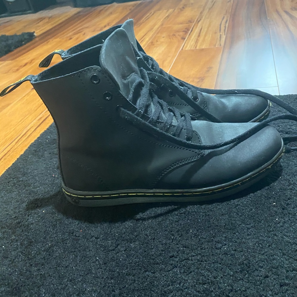 Men’s Black Dr Martens Tobias